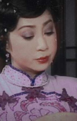 Lồng Đèn Đỏ