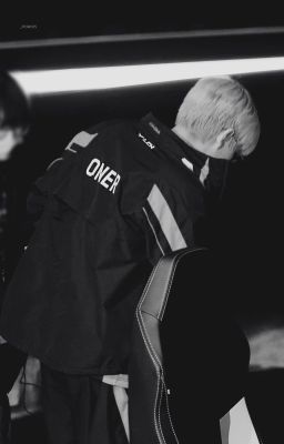 Oner | Ở Bên